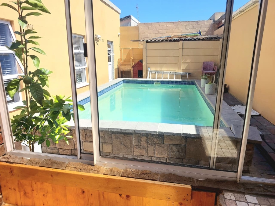 3 Bedroom Property for Sale in Portlands Western Cape